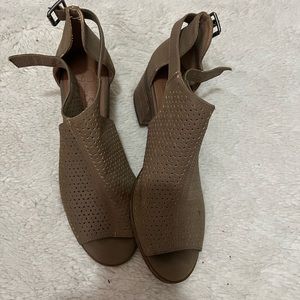 Jessica Simpson Heels